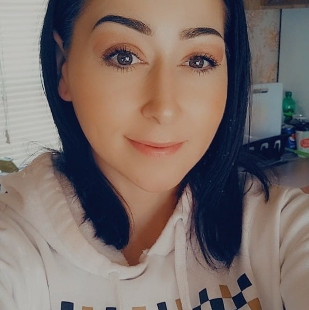 Meet your Posher, Jenny